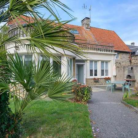 Hébergement de vacances Falaise De *